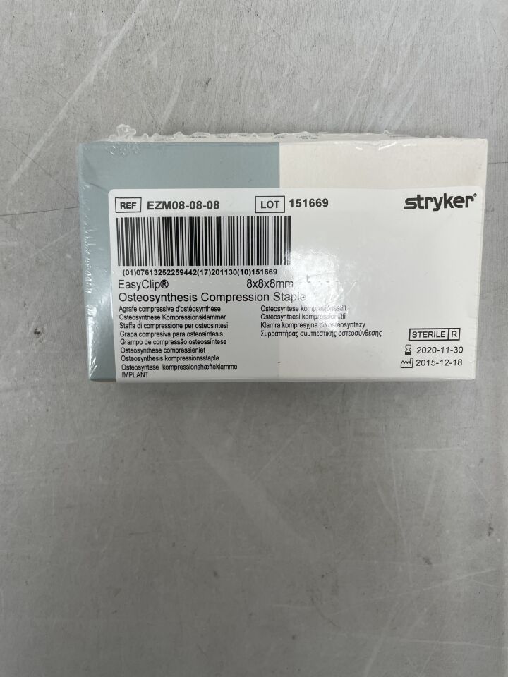EZM08-08-08 - STRYKER - EasyClip Bicortical Staple 8mm, 8-8mm, () - ( Expiry Date: )