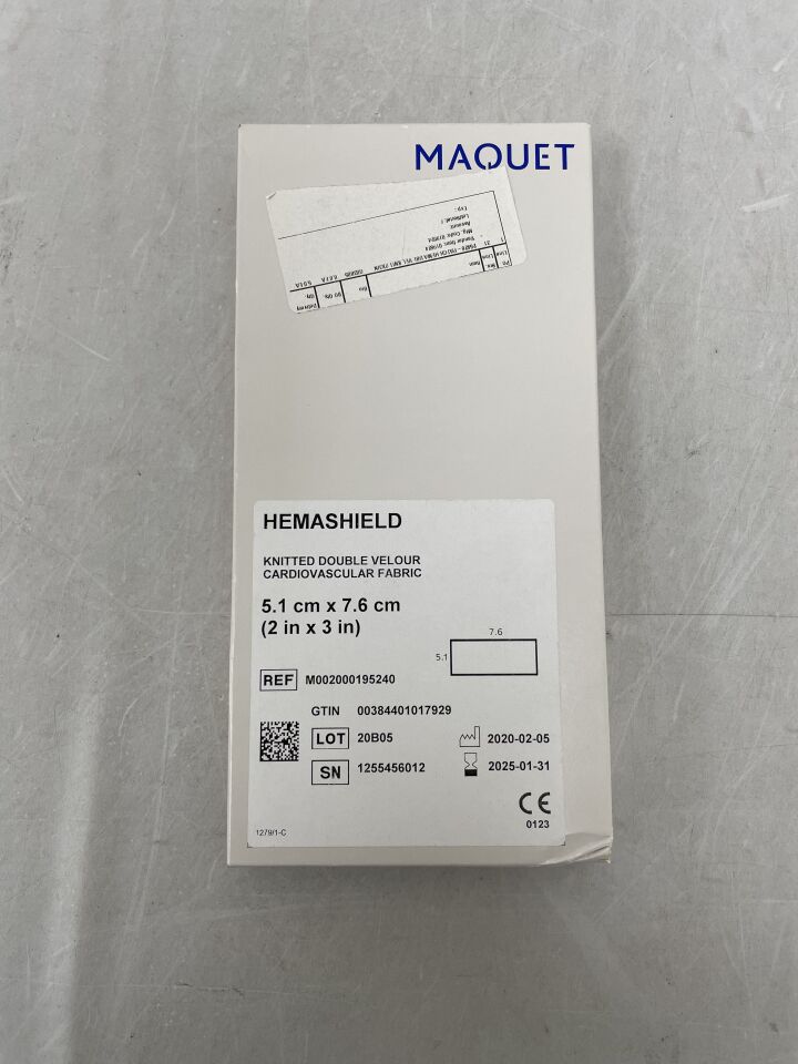 M002000195240 - MAQUET - Hemashield Knitted Cardiovascular Fabric 5.1cm x 7.6cm, () - ( Expiry Date: )