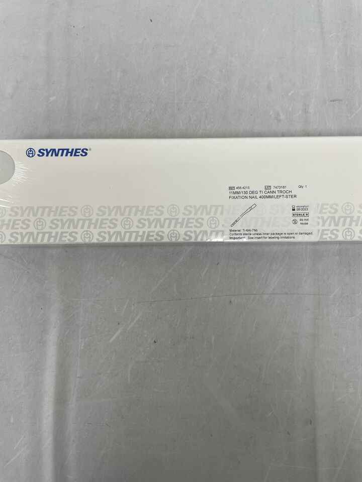 456.421S - SYNTHES - Titanium Alloy Left Cannulated Trochanteric Fixation Nail, 11 x 400mm, () - ( Expiry Date: )
