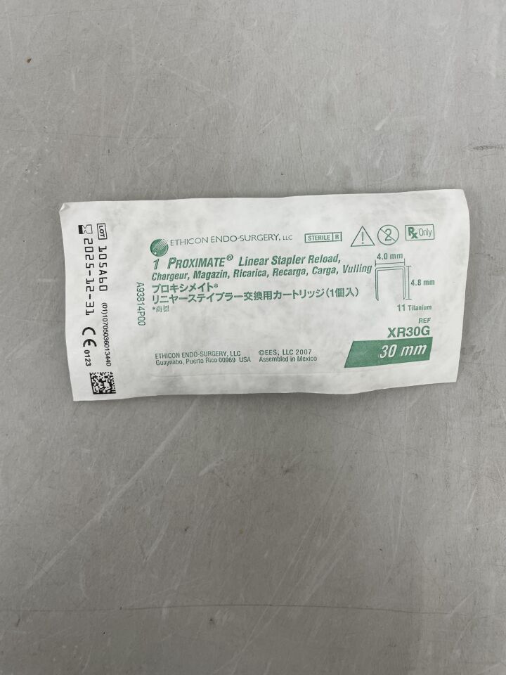 XR30G - ETHICON - Proximate 可裝填式訂書機訂書釘盒,綠色,適用於 TX30 30 毫米直線訂書機,()-(有效期限:)