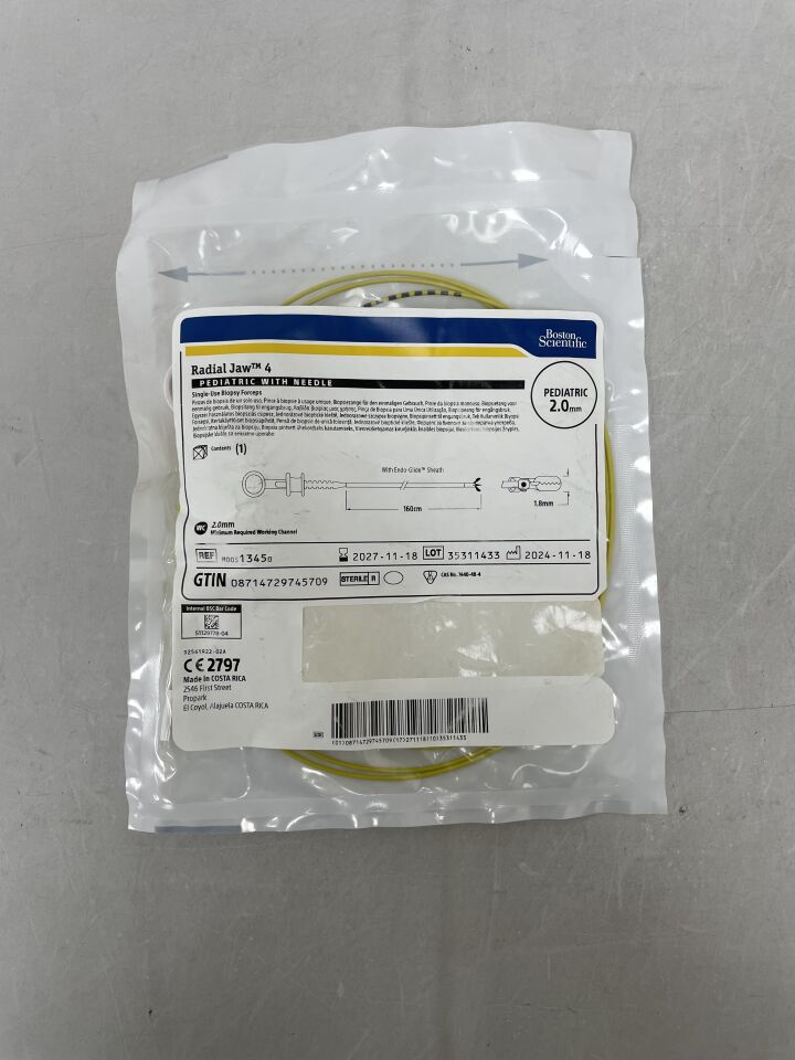 1345 - BOSTON SCIENTIFIC - Radial Jaw 4 Single-Use Biopsy Forceps - Pediatric with Needle - 2.0mm x 160cm , ( EA ) - ( Expiry Date : 2027-11-18 )
