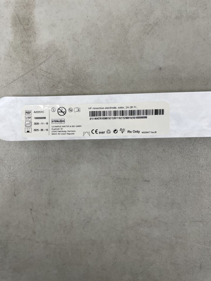 A22251C - OLYMPUS - HF Resection Electrode, Roller, 24 to 28 Fr Size, 12/30 Degree Angle
, () - ( Expiry Date: 2025-09-15 )