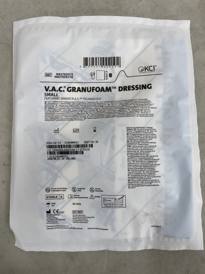 M8275051 - KCI - V.A.C. GranuFoam Small Dressing Kit, SensaT.R.A.C , ( EA ) - ( Expiry Date : 2027-01-31 )