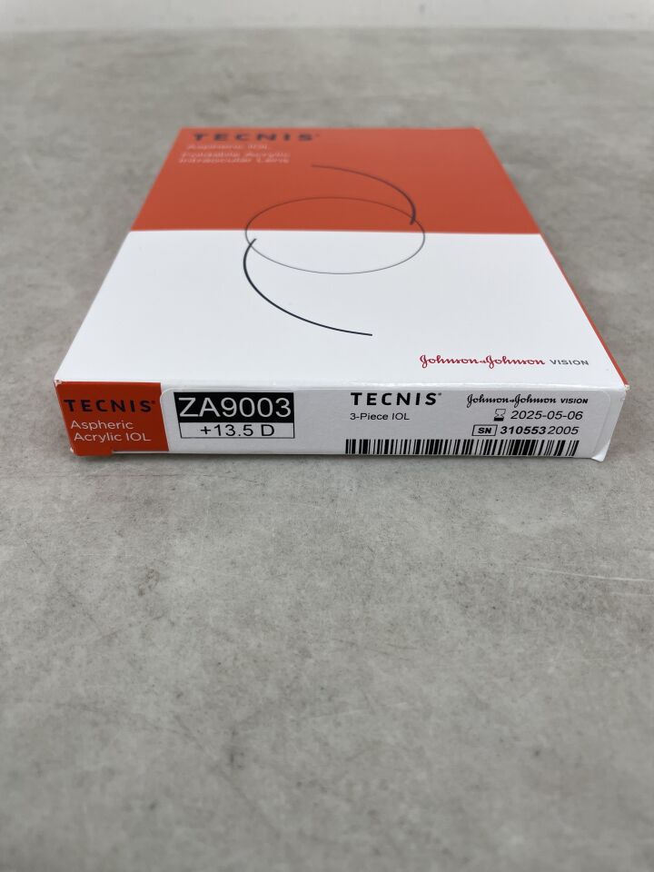 ZA90030135 - JOHNSON & JOHNSON - TECNIS Aspheric Acrylic IOL 3 Piece, +13.5D, (BX/1) - ( Expiry Date: 2025-05-06 )