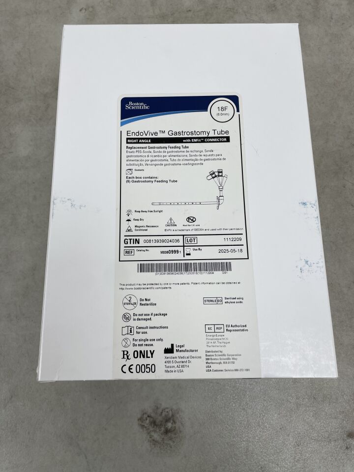 0999 - BOSTON SCIENTIFIC - EndoVive Gastrostomy Tube, Right Angle, with ENFit Connector, 18FR, () - ( Expiry Date: 2025-05-18 )