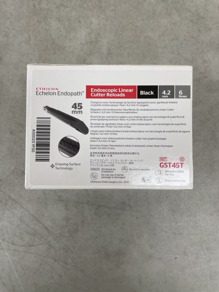 GST45T - ETHICON - Echelon Endopath Stapler Reload with Gripping Surface Technology, Black, 4.2 Open x 2.3 mm Closed Height, (BX/12) - ( Expiry Date: 2024-11-30 )