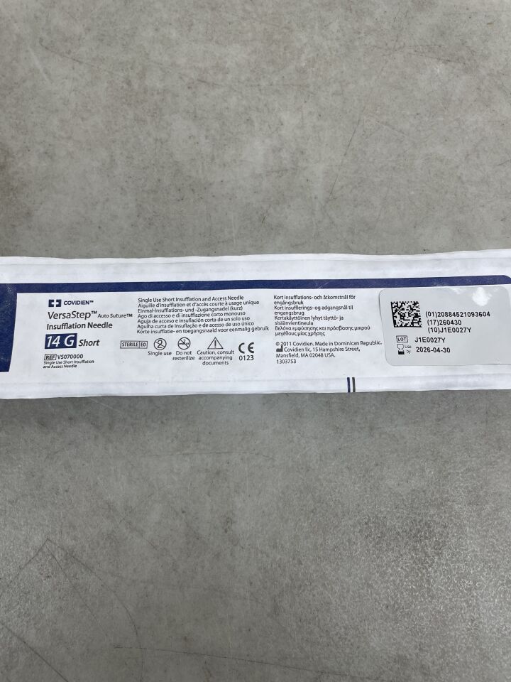 VS070000 - COVIDIEN - Aguja de insuflación/acceso VersaStep 14G, corta, (unidad) - (Fecha de caducidad: 30/04/2026)