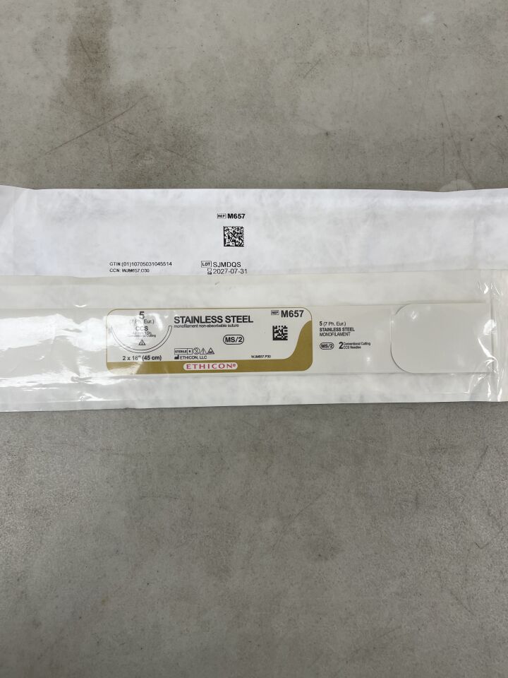 M657G - ETHICON - 外科不鏽鋼縫合線,常規切割 - 胸骨,不可吸收,CCS 48mm ½ 圓,單絲 B & S 20 2-18" = 45cm,規格:5,(EA)-(有效期至:2027-07-31)