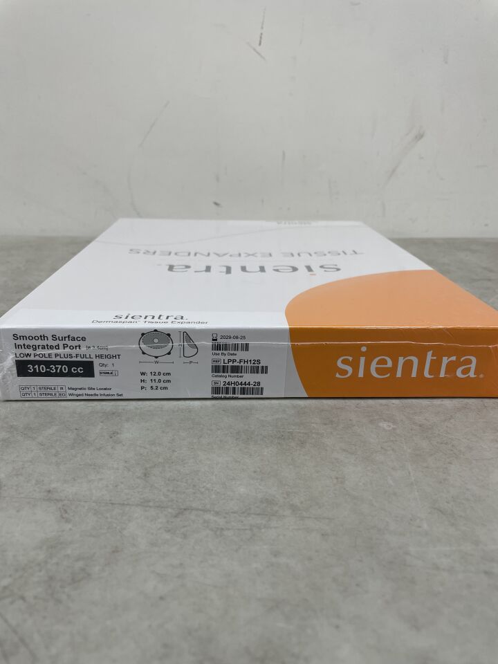LPP-FH12S - SIENTRA - Expansor de tejido Dermaspan de altura completa con superficie texturizada y lisa, puerto integrado, 12 x 11 x 5,2-6,0 cm, 310-370 cc, (caja/1) - (Fecha de caducidad: 25/08/2029)
