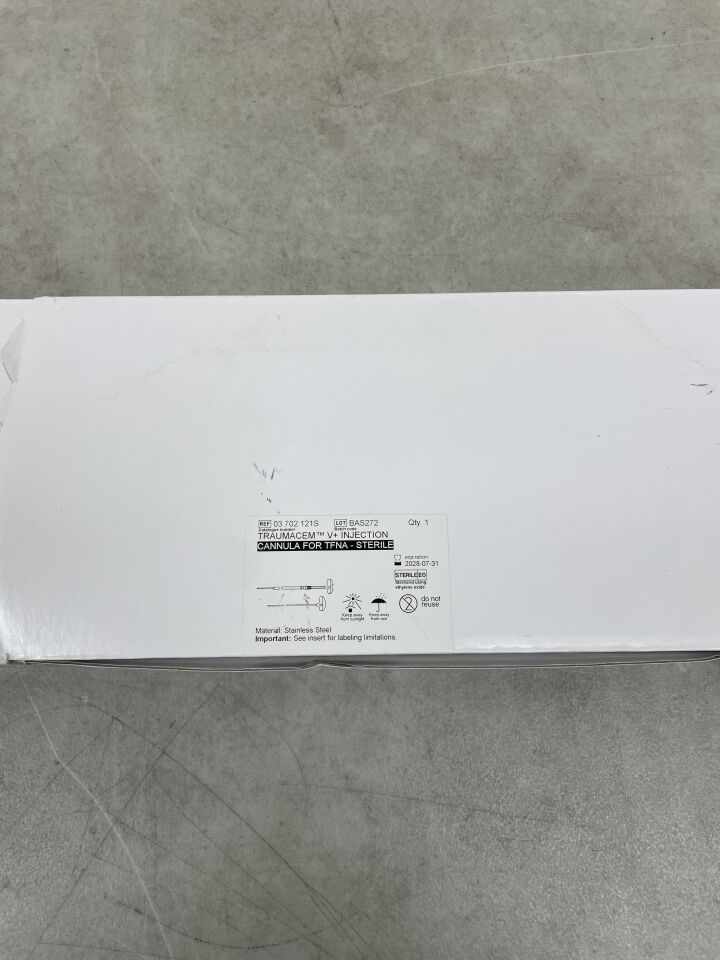 03.702.121S - SYNTHES - Traumacem V+ Injection Cannula, TFNA Augmentation System, (BX/1) - ( Expiry Date: 2028-07-31 )