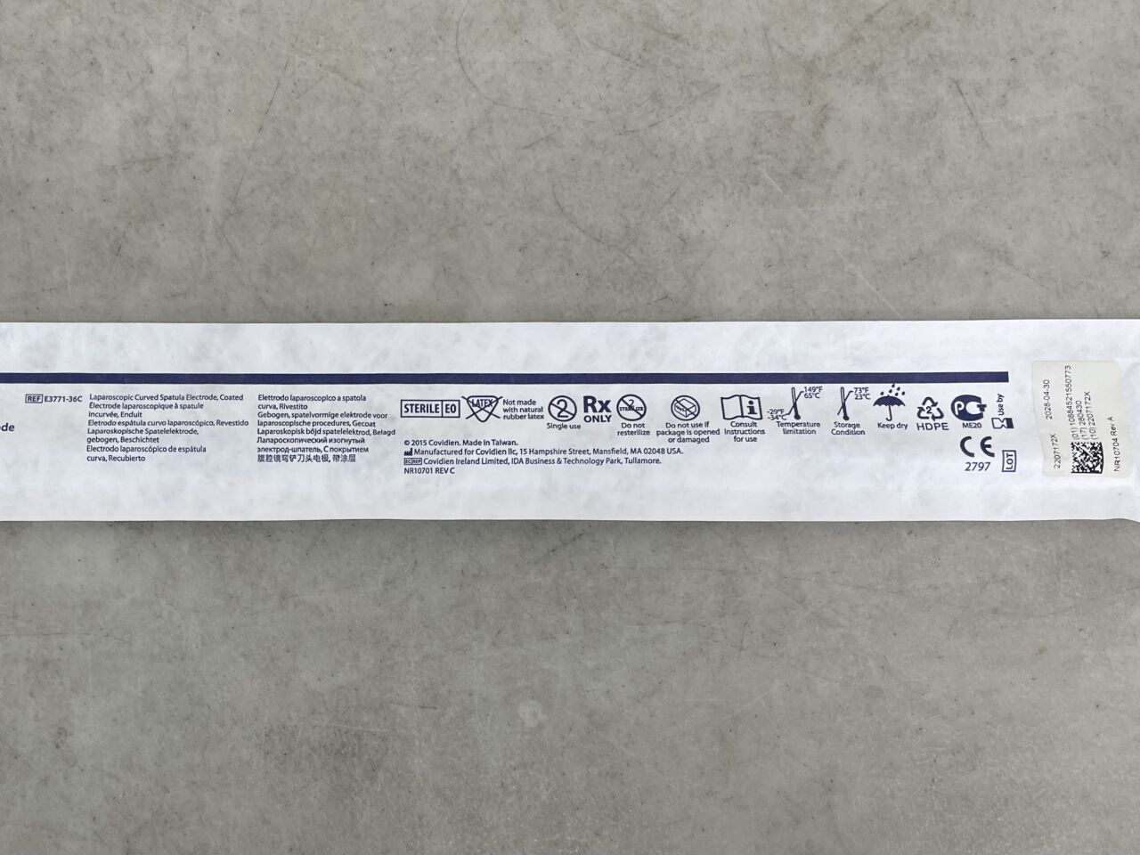 E3771-36C - COVIDIEN - CleanCoat 腹腔鏡彎曲鏟形電極:塗層,36厘米,(EA)-(有效期至:2028-04-30)