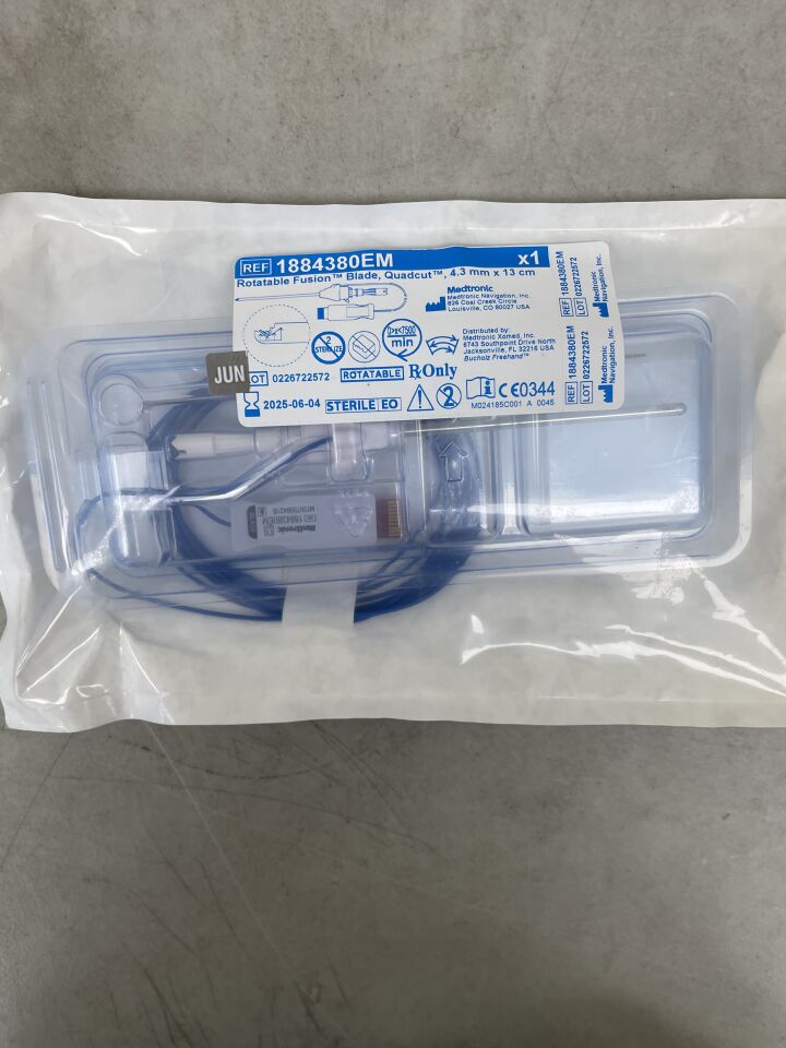 1884380EM - MEDTRONIC - Quadcut Straight Rotatable Blade with Automated EM Tracking, 4.3 mm dia. x 13 cm Length, 360° Rotation, (EA) - ( Expiry Date: 2025-06-04 )