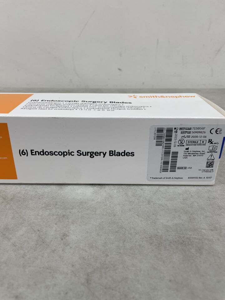 72201507 - SMITH & NEPHEW - Dyonics Endoscopic PowerMini 2.0mm Full Radius Blade, (BX/6) - ( Expiry Date: 2023-12-06 )