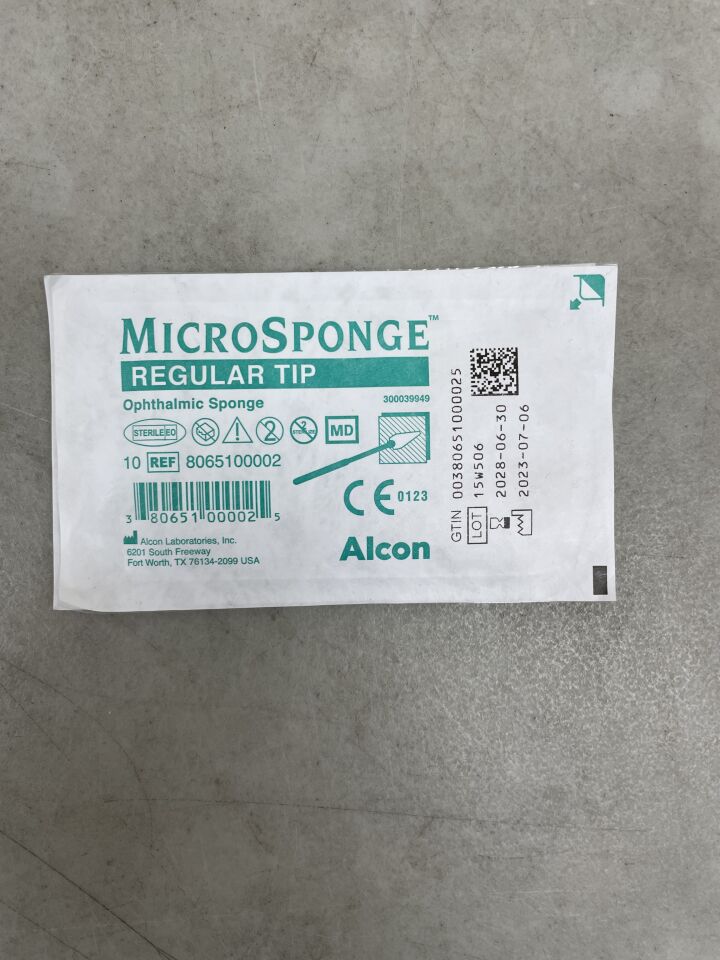8065100002 - ALCON - Regular TIP Opthalmic Sponge, (EA) - ( Expiry Date: 2028-06-30 )