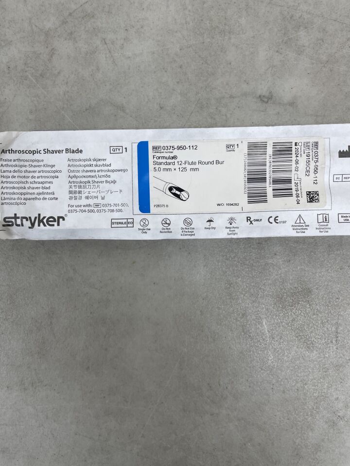 0375-950-112 - STRYKER - Formula Arthroscopic Shaver Blade 5.0mm Standard Round Bur, 12-Flute, (EA) - ( Expiry Date: 2024-06-02 )