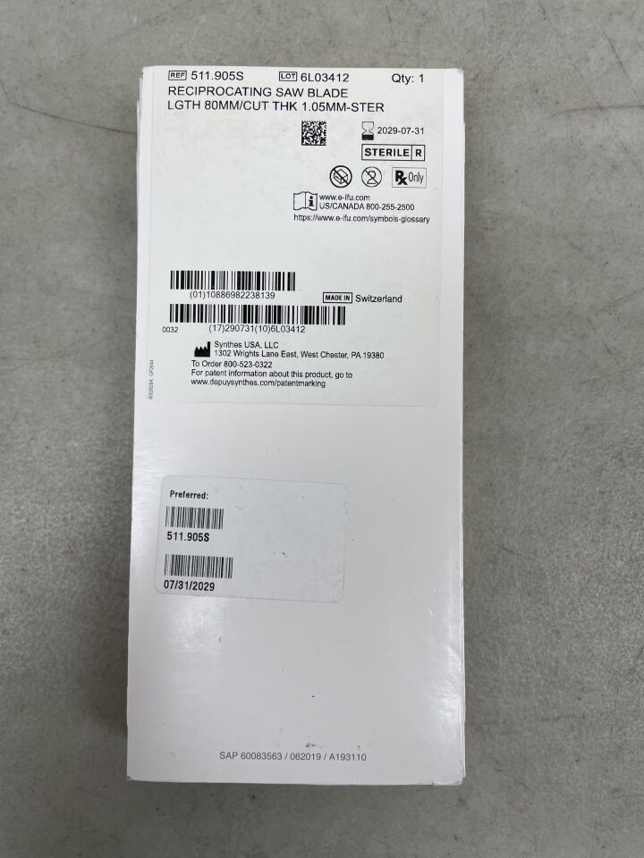 511.905S - SYNTHES - Reciprocating Saw Blade, 80 mm Usable Length, 1.05 mm Cut Thinkness, 10 mm Width, Sterile, (BX/1) - ( Expiry Date: 2029-07-31 )