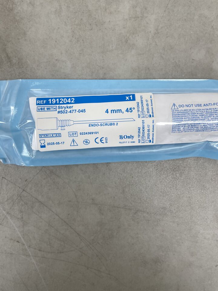 1912042 - MEDTRONIC - Endo-Scrub 2 Lens Cleaning Sheath for Stryker Scope 502-477-045, 4mm, 45 Degree, (EA) - ( Expiry Date: 2025-05-17 )