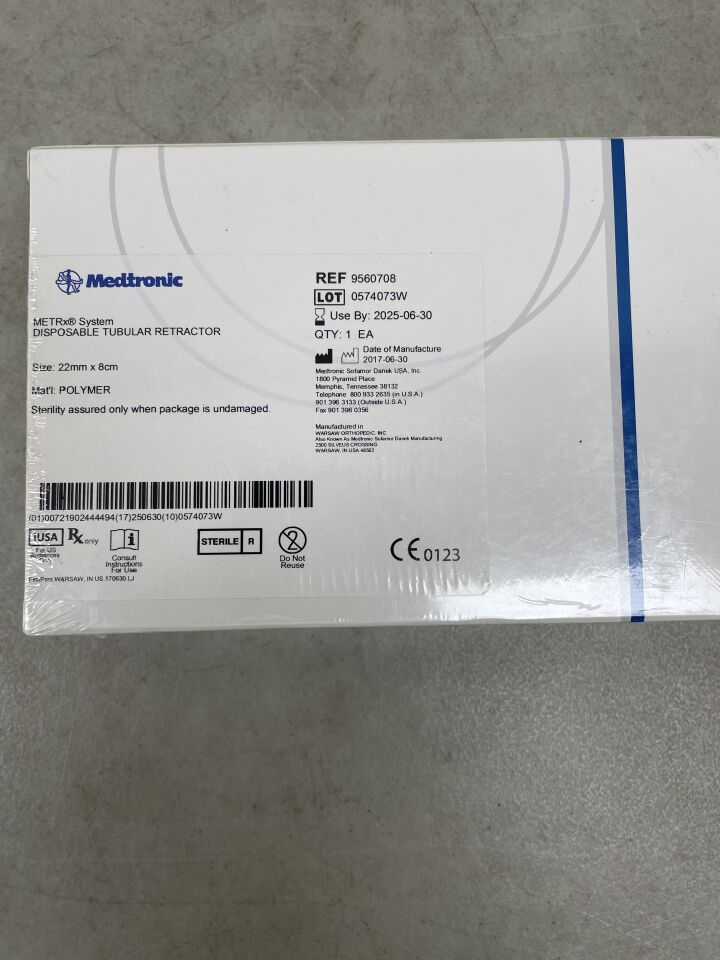 9560708 - MEDTRONIC - METRx Disposable Tubular Retractor, Polymer 22mm x 8cm, (BX/1) - ( Expiry Date: 2025-06-30 )