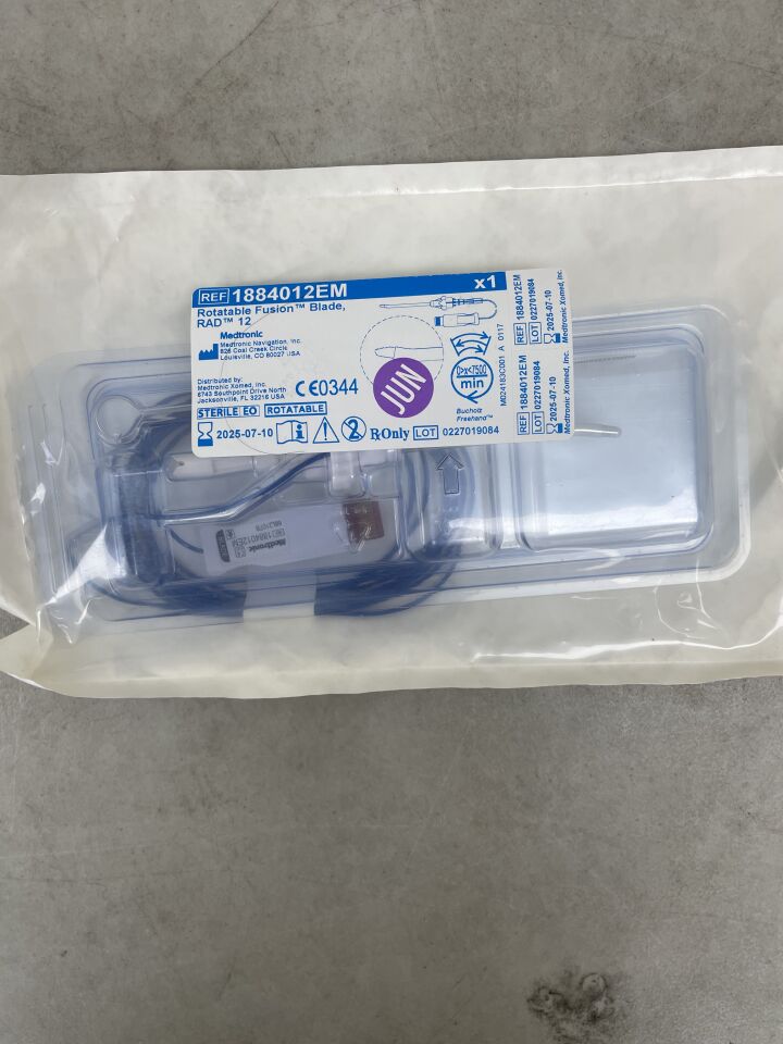 1884012EM - MEDTRONIC - 4.0mm RAD 12 Curved Rotatable Blade with Automated EM Tracking, (EA) - ( Expiry Date: 2025-07-10 )
