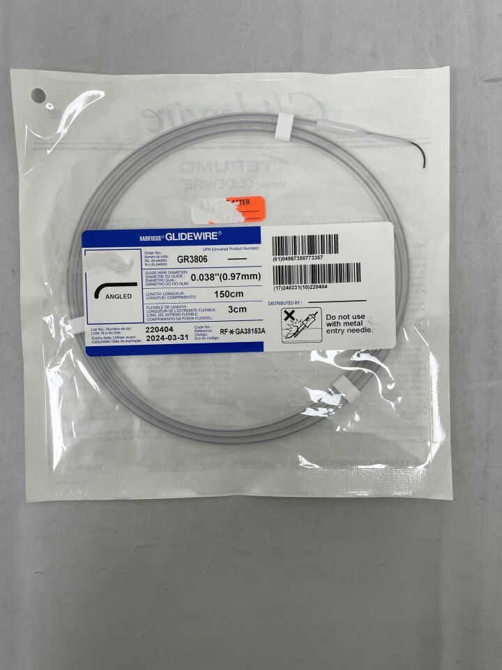 GR3806 - TERUMO - Radifocus Glidewire - Angled - .038" x 150cm x 3cm
, () - ( Expiry Date: 2024-12-31 )