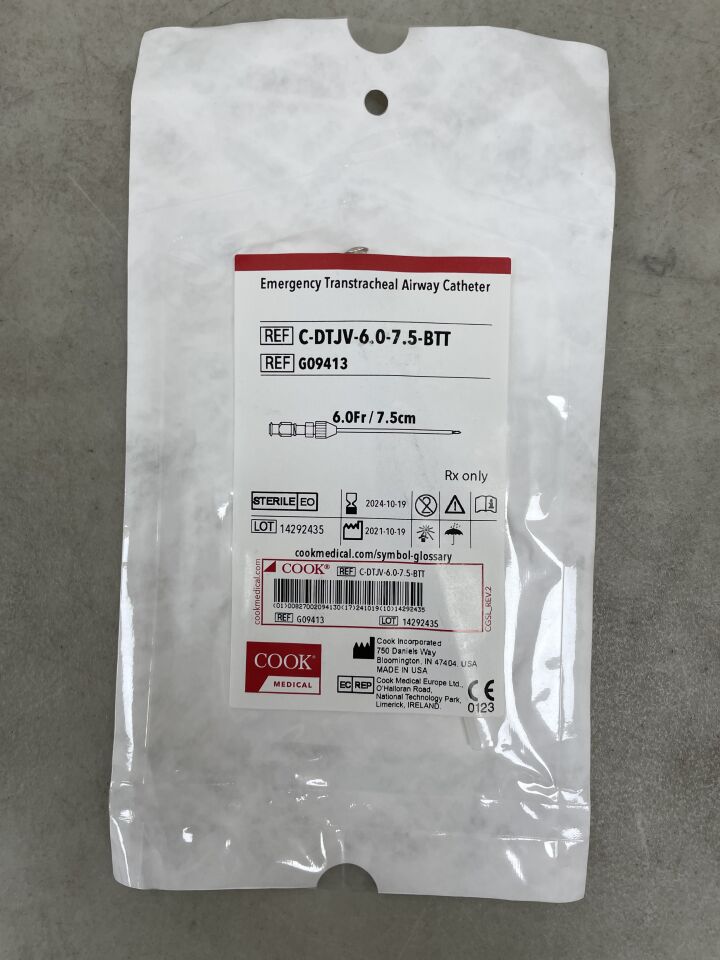 G09413 - COOK - Emergency Transtracheal Airway Catheter 6F x 7.5cm, (EA) - ( Expiry Date: 2024-10-19 )