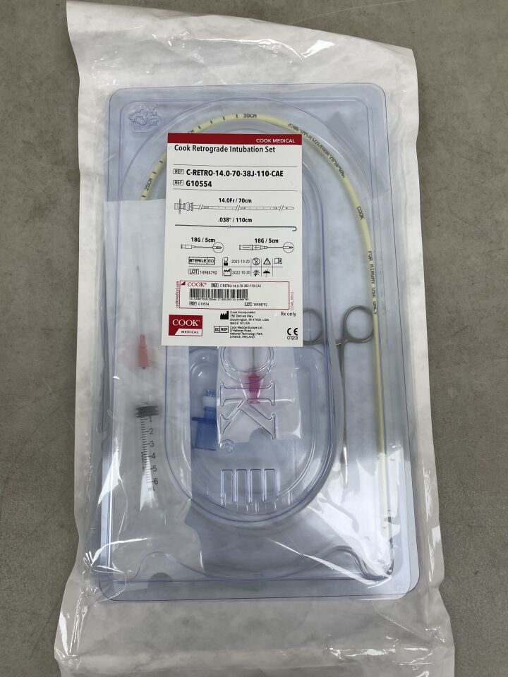 G10554 - COOK - Retrograde Intubation Set 14F x 70cm, (EA) - ( Expiry Date: 2025-10-20 )