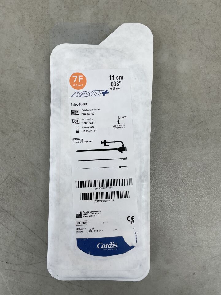 504-607X - CORDIS - Avanti Plus Mid-Length Sheath Introducer without Obturator, 8 Fr Size, 23 cm Cannula Length, (EA) - ( Expiry Date: 2025-01-31 )