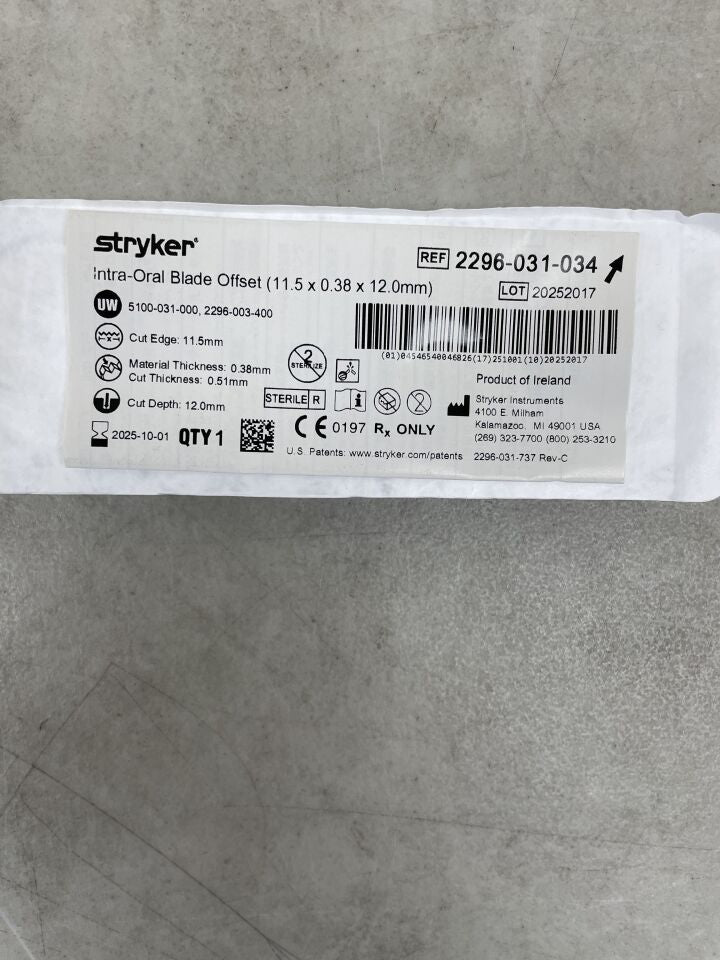 2296-031-034 - STRYKER - Precision Thin Intra-Oral Blade 11.5mm x 0.38mm x 12mm, (EA) - ( Expiry Date: 2025-10-01 )