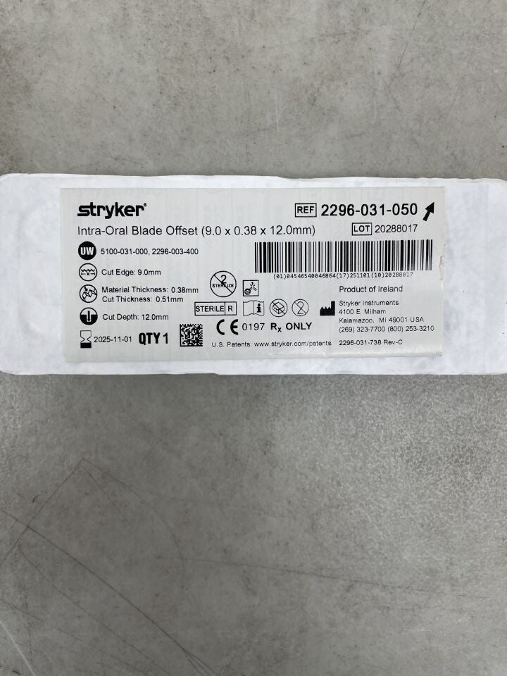2296-031-050 - STRYKER - Intra-Oral Blade Offset 9.0 x 0.38 x 12.0mm, (EA) - ( Expiry Date: 2025-11-01 )