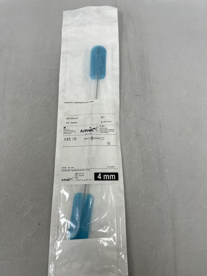 C26142-05 - ARTHREX - Perforadora flexible para cuerda floja del ligamento cruzado anterior (LCA), 4 mm, ( ) - ( Fecha de caducidad : )