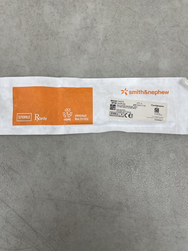 71440375 - SMITH & NEPHEW - oscillating saw blade, wide, 1.27mm thick x 25mm wide, (EA) - ( Expiry Date: 2025-07-24 )