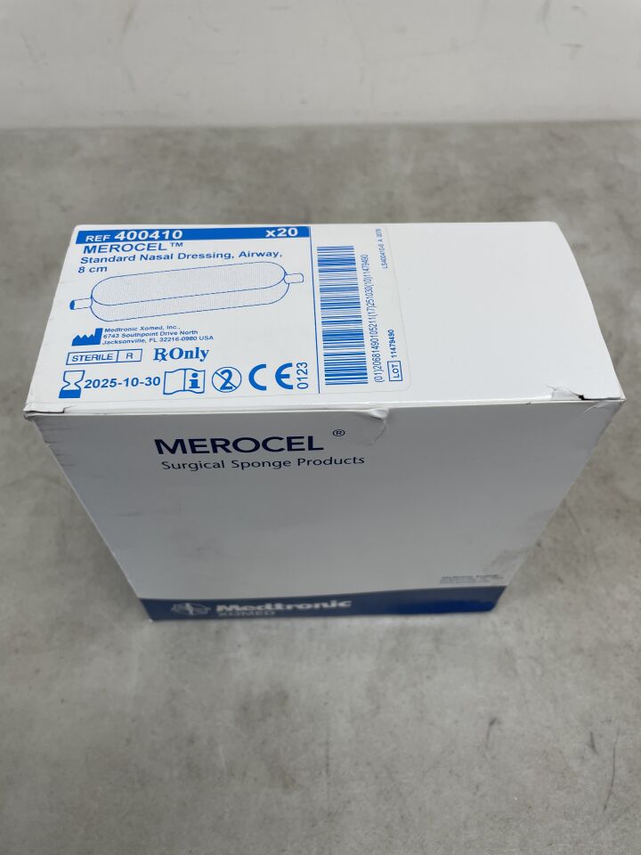 400410 - MEDTRONIC - Merocel Standard Nasal Dressing w/o String with Airway 8cm, (BX/20) - ( Expiry Date: 2025-10-30 )