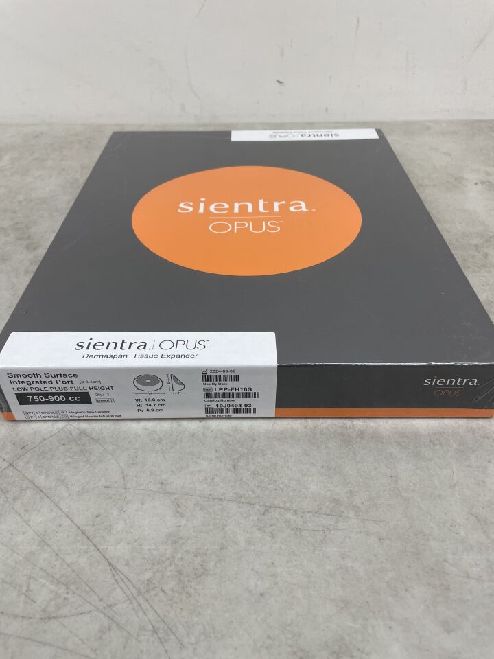 LPP-FH16S - SIENTRA - Dermaspan Tissue Expander, Smooth Surface, Integrated Port, Full Height, 750-900cc, (BX/1) - ( Expiry Date: 2024-09-09 )