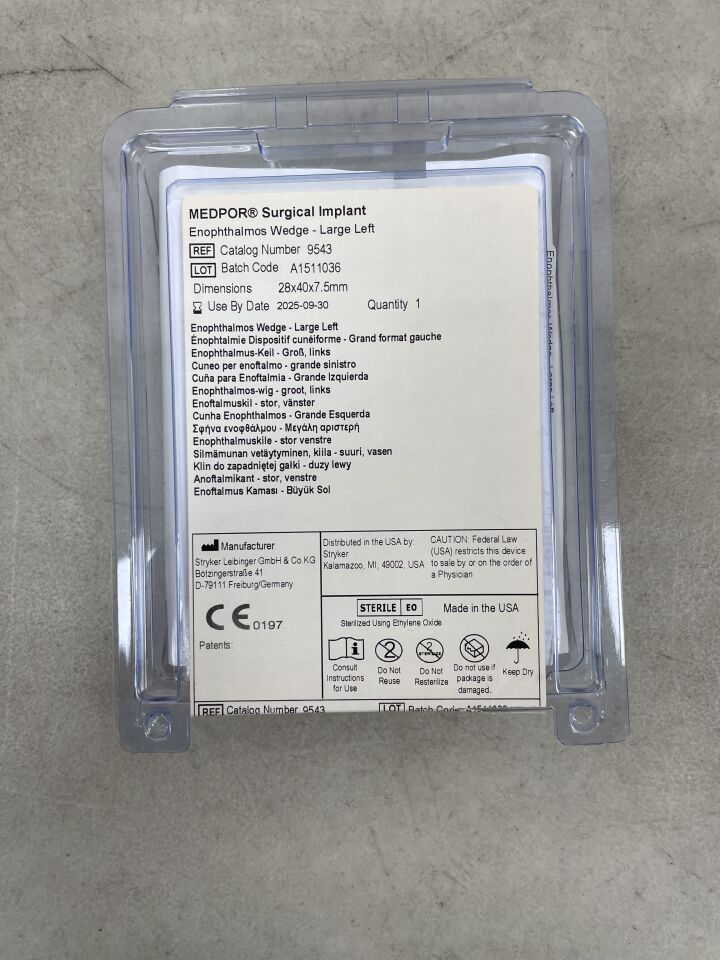 9543 - STRYKER - Medpor Wedge, Large, Left 28mm x 40mm x 7.5mm, (EA) - ( Expiry Date: 2025-09-30 )