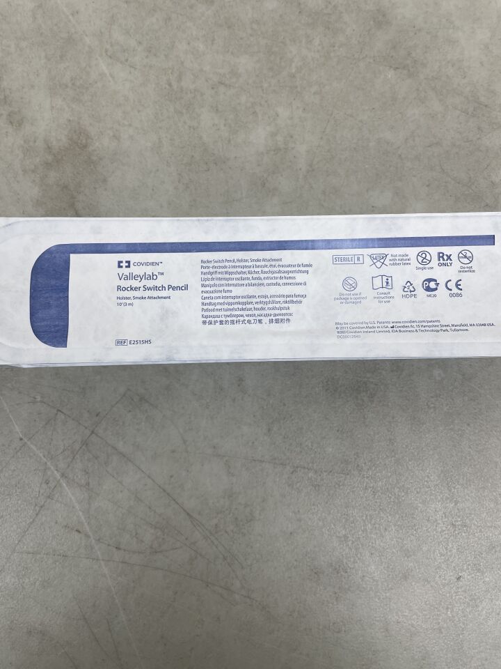 E2515HS - COVIDIEN - Valleylab Rocker Switch Pencil with Blade Electrode and AccuVac Smoke Evacuation, 10 ft. Cord Length, (EA) - ( Expiry Date: 2024-09-01 )