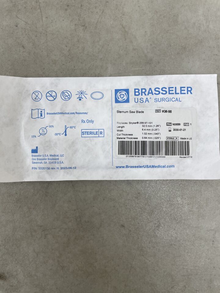 KM-98 - BRASSELER - Sternum Saw Blade, Surgical, 32.0 x 6.4 mm, (EA) - ( Expiry Date: 2030-01-21 )