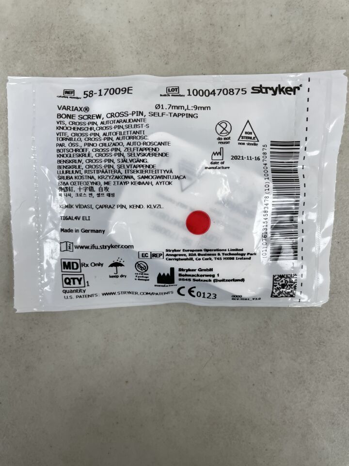 58-17009E - STRYKER - Titanium Self-Tapping Bone Screw, 1.7 dia. x 9 mm Length , ( EA ) - ( Expiry Date : 2099-12-31 )