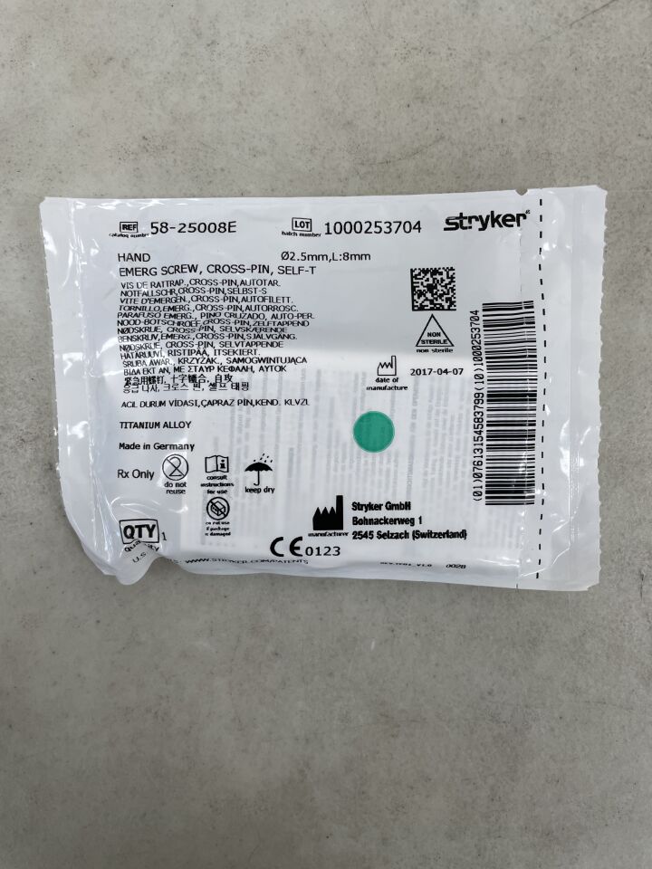 58-25008E - STRYKER - Emerg Screw Hand, Cross-Pin, 2.5 mm x 8 mm , ( EA ) - ( Expiry Date : 2099-12-31 )