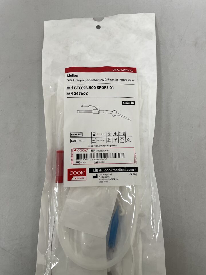 G47662 - COOK - 帶袖緊急環甲膜切開術導管套裝 5mm,(EA)-(有效期至:2027-02-08)