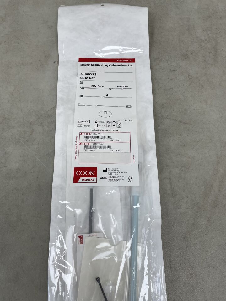 G14437 - COOK - Malecot Nephrostomy Catheter / Stent Set 7F/22F, (EA) - ( Expiry Date: 2025-06-21 )
