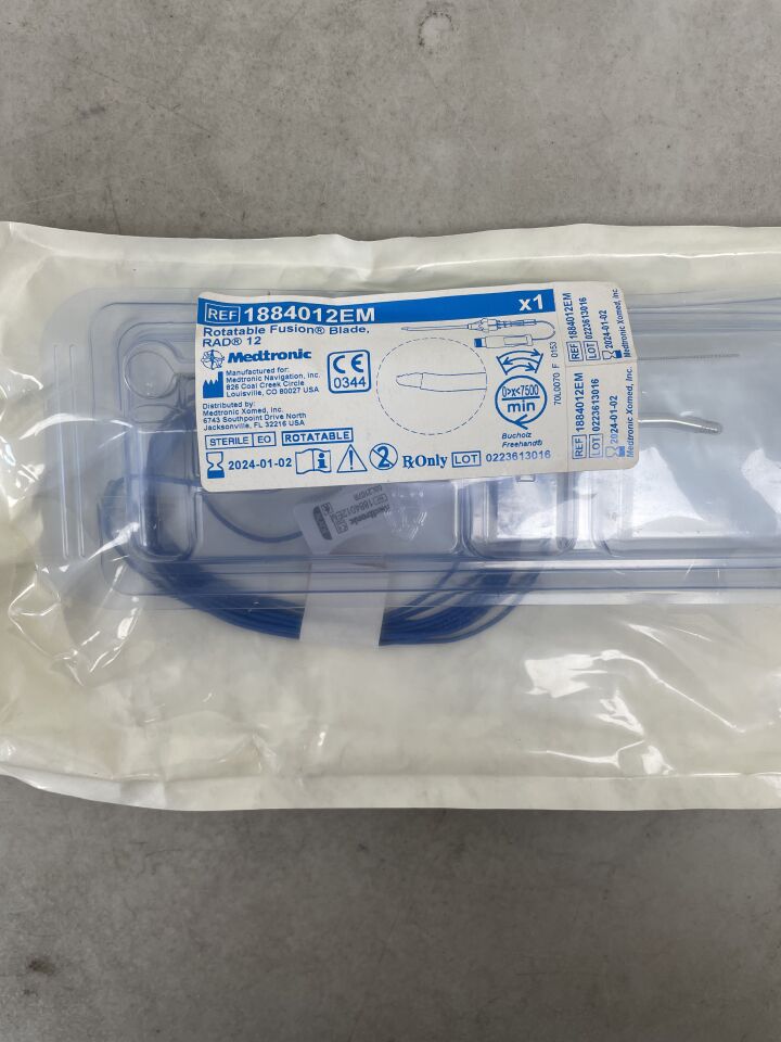 1884012EM - MEDTRONIC - 4.0mm RAD 12 Curved Rotatable Blade with Automated EM Tracking, (EA) - ( Expiry Date: 2024-01-02 )