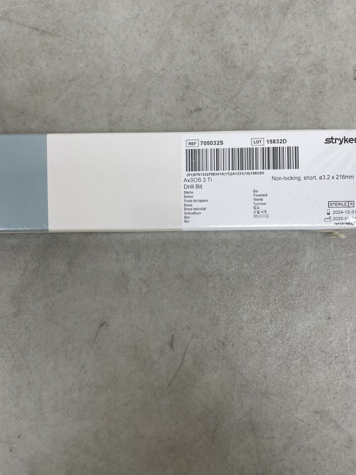 705032S - STRYKER - AxSOS 3 Non-Locking Short Drill Bit, 3.2 dia. x 216 mm, (BX/1) - ( Expiry Date: 2024-12-31 )
