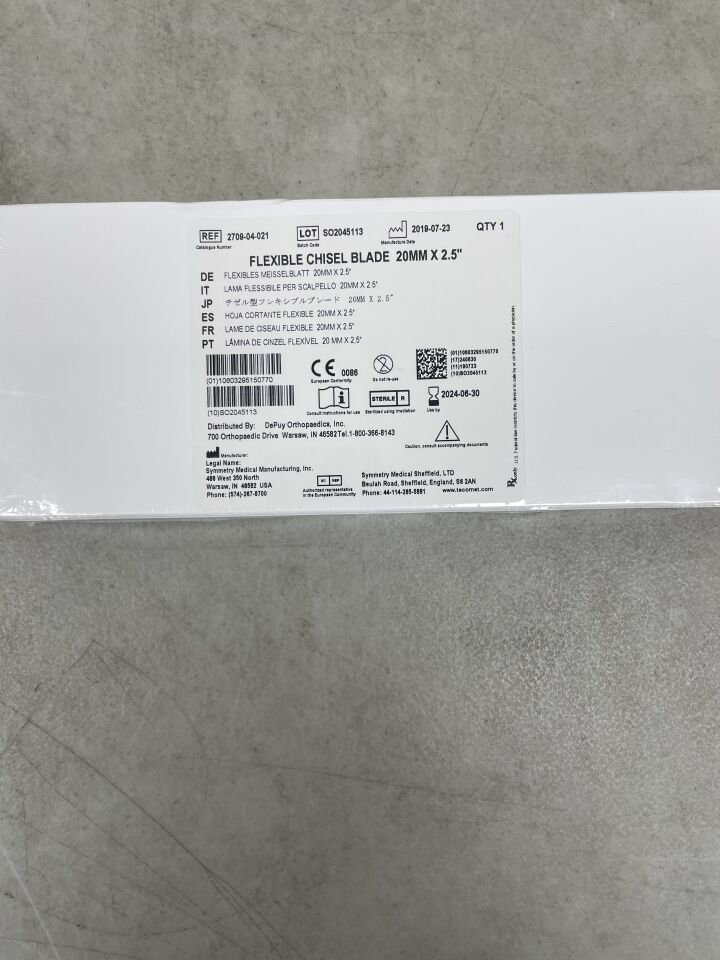 2709-04-021 - SYMMETRY - Flexible Chisel Blade, 20mm X 2.5”, (BX/1) - ( Expiry Date: 2024-06-30 )