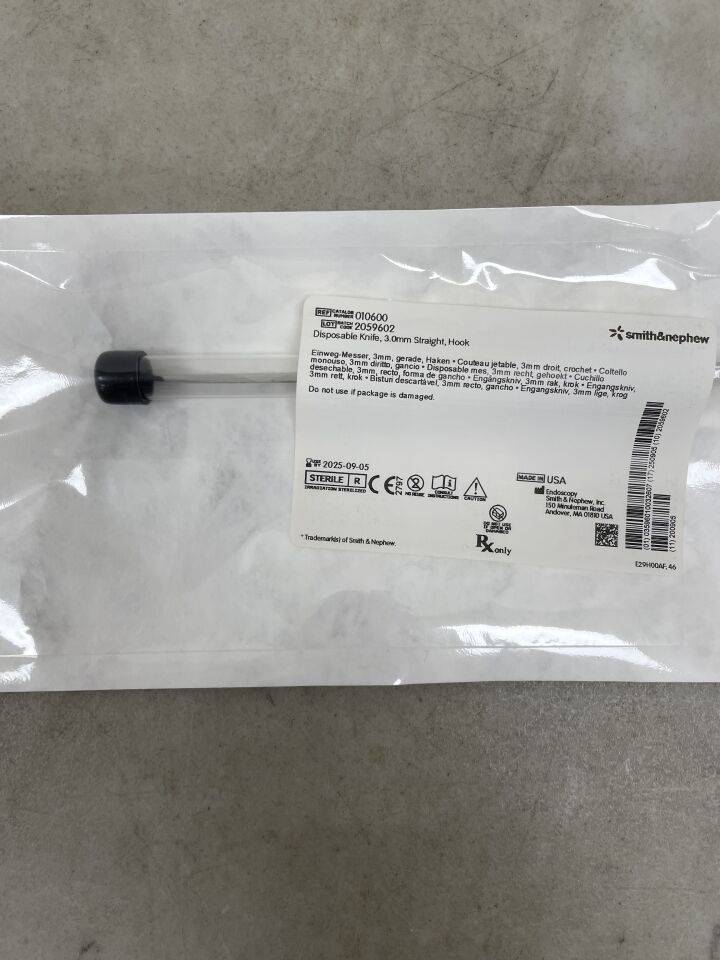10600 - SMITH & NEPHEW - Disposable Knife: 3.0mm Straight, Hook, (EA) - ( Expiry Date: 2025-09-05 )
