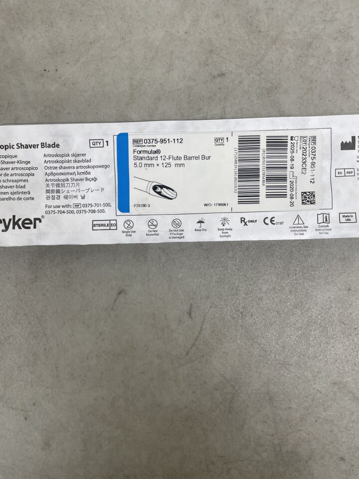 0375-951-112 - STRYKER - Formula Arthroscopic Shaver Blade 5.5mm Standard Barrel Bur, 12-Flute, (EA) - ( Expiry Date: 2025-08-19 )