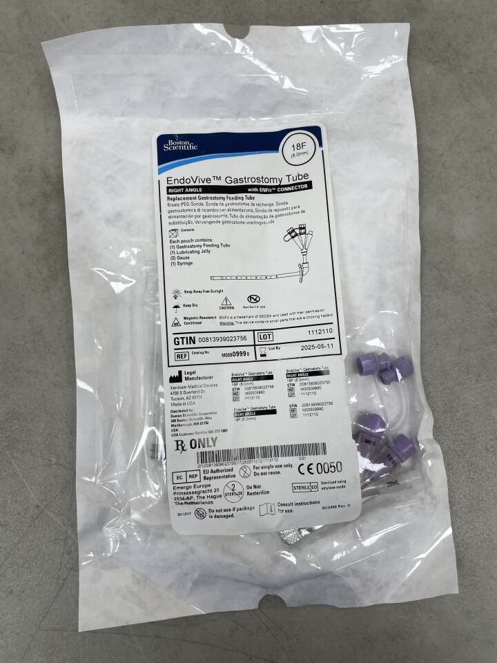 999 - BOSTON SCIENTIFIC - EndoVive Gastrostomy Tube, Right Angle, with ENFit Connector, 18FR, (EA) - ( Expiry Date: 2025-05-11 )