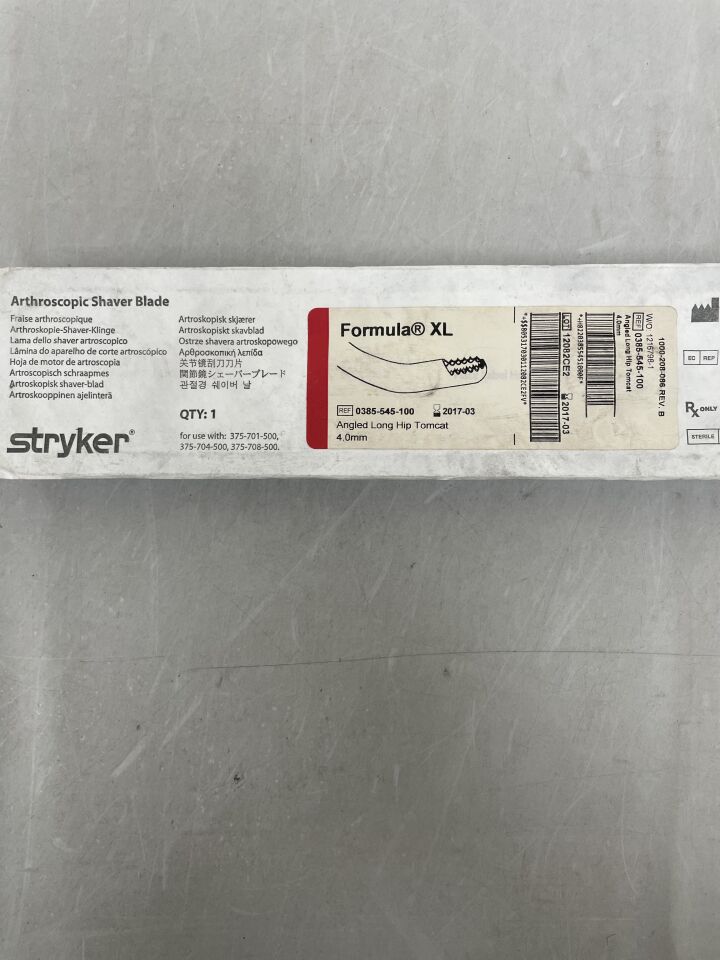 0385-545-100 - KCI - Formula XL Angled Long Hip Tomcat Arthroscopic Shaver Blade 4.0mm, (EA) - ( Expiry Date: 2017-03-31 )