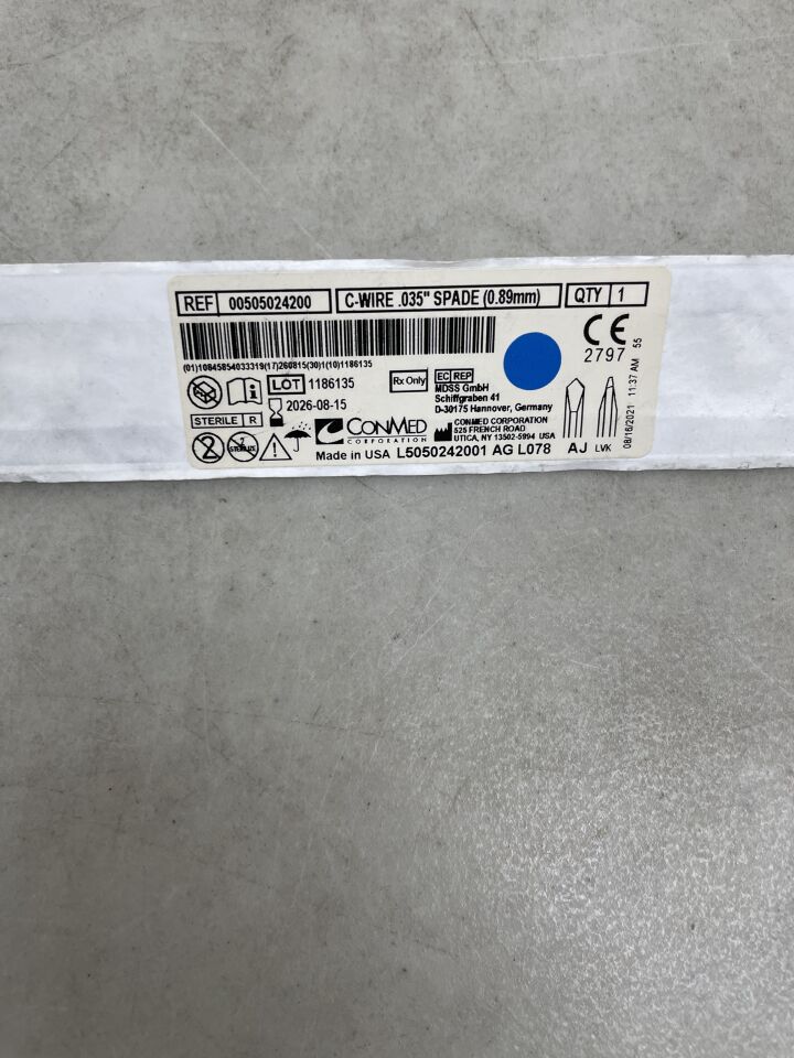 505024200 - CONMED - C-Wire Pak Double Ended Orthopedic Wire, Spade, 0.035 in. dia., () - ( Expiry Date: 2026-08-15 )