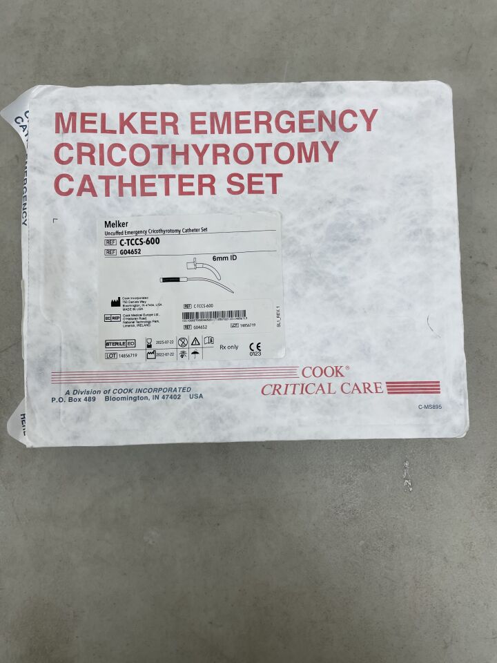 G04652 - COOK - Melker Uncuffed Emergency Cricothyrotomy Catheter Set, 6mm ID, (EA) - ( Expiry Date: 2025-07-22 )