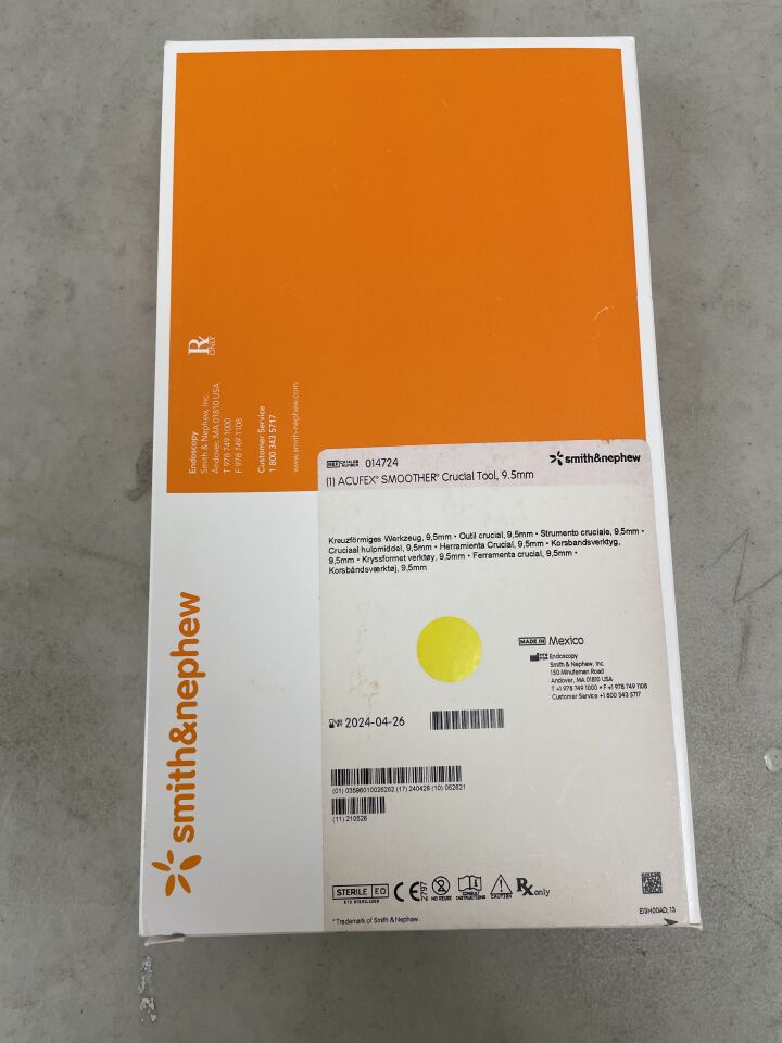 14724 - SMITH & NEPHEW - Acufex Smoother Crucial Tool, 9.5mm, (BX/1) - ( Expiry Date: 2024-04-26 )